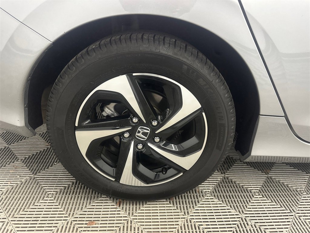 Used 2021 Honda Insight EX image 18