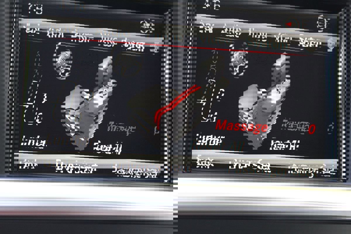 Used 2015 Mercedes-Benz GL 550 4MATIC image 42