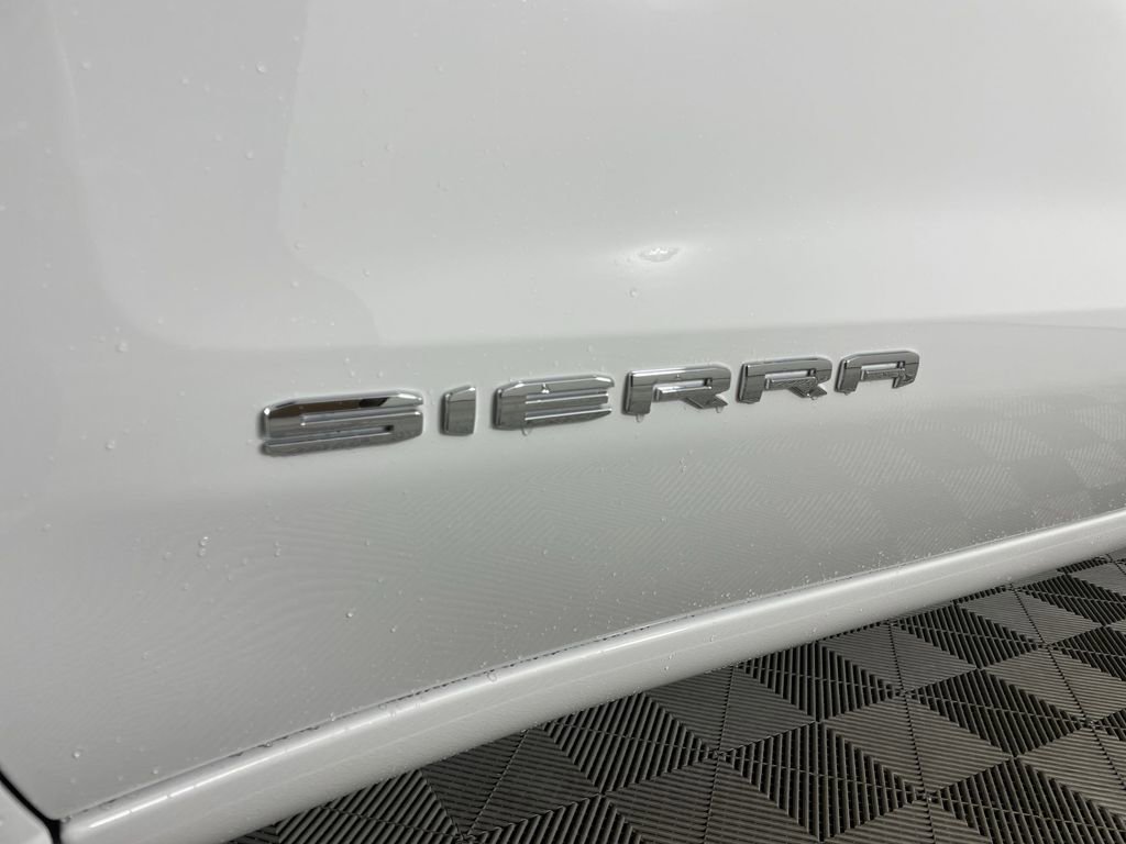 Used 2025 GMC Sierra 1500 SLE image 34