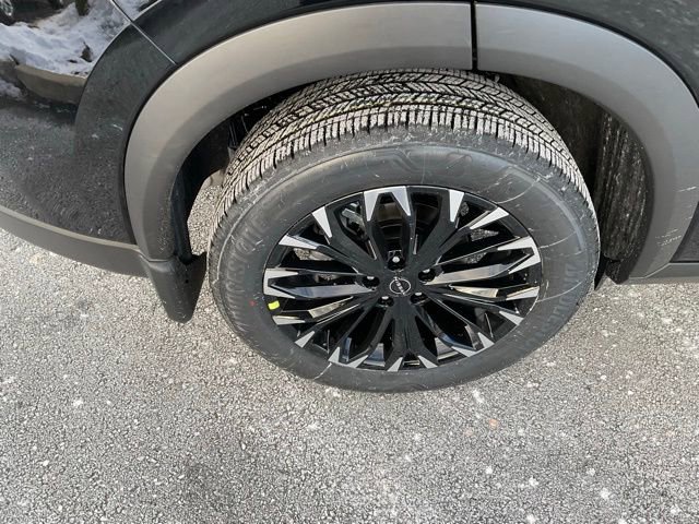 New 2026 Nissan Rogue SV image 7