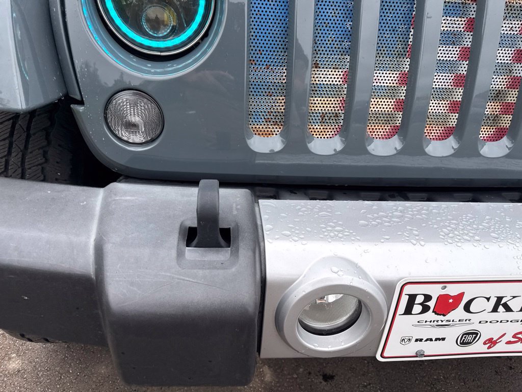 Used 2015 Jeep Wrangler Unlimited Sahara w/ Trailer Tow Group AWD/4WD image 9