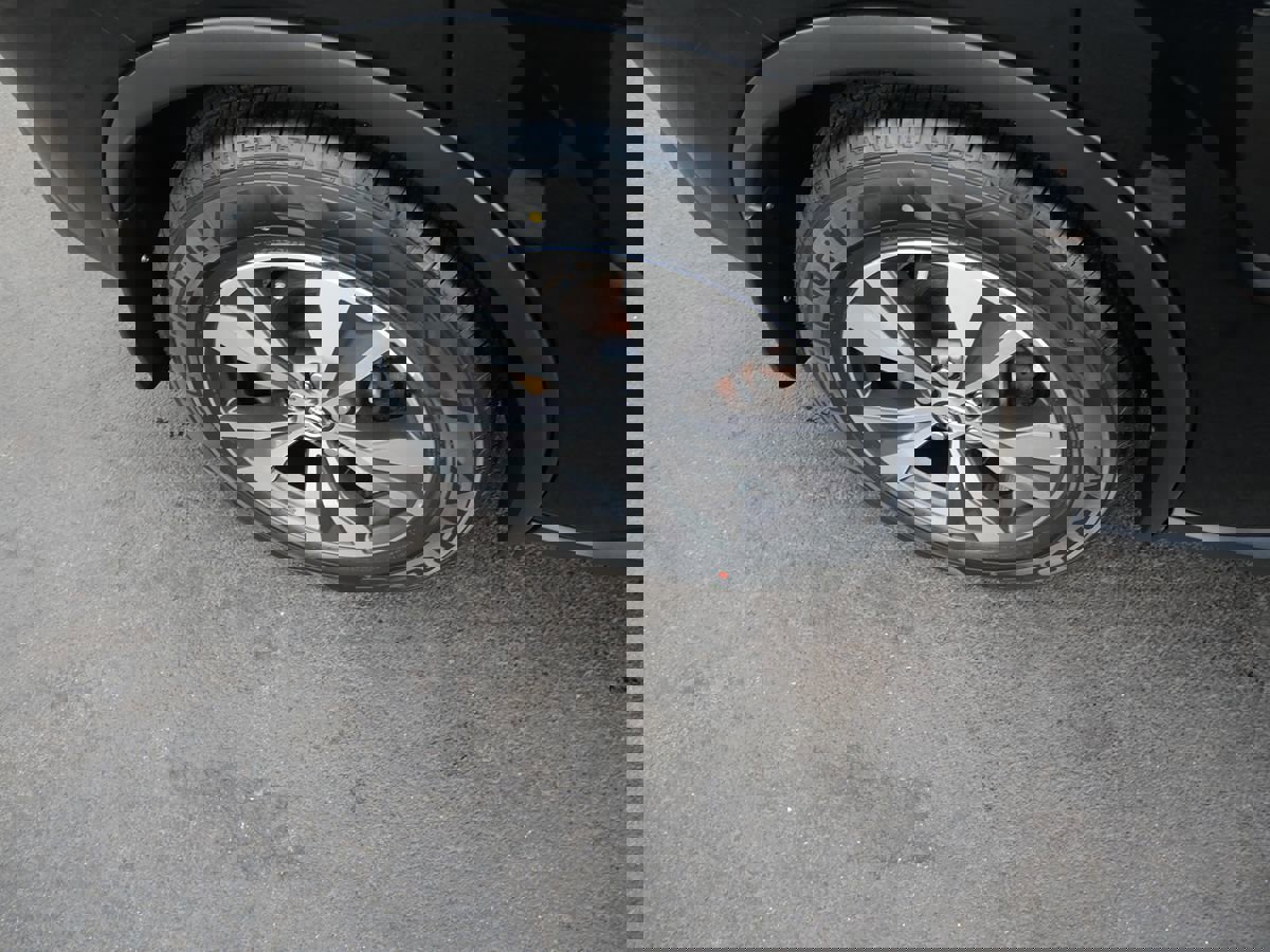 Used 2020 Nissan Murano SV image 34