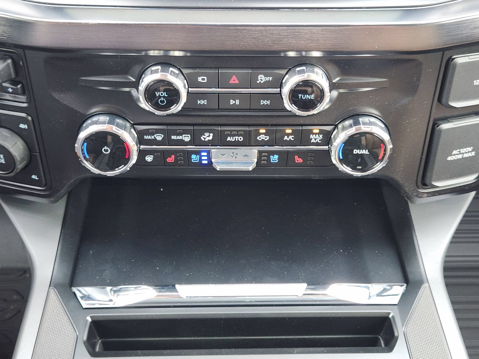 New 2026 Ford F250 Lariat w/ Chrome Package AWD/4WD image 19