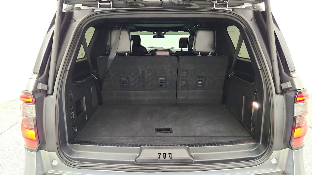 Used 2020 Ford Expedition Max Limited w/ Equipment Group 303A AWD/4WD image 24