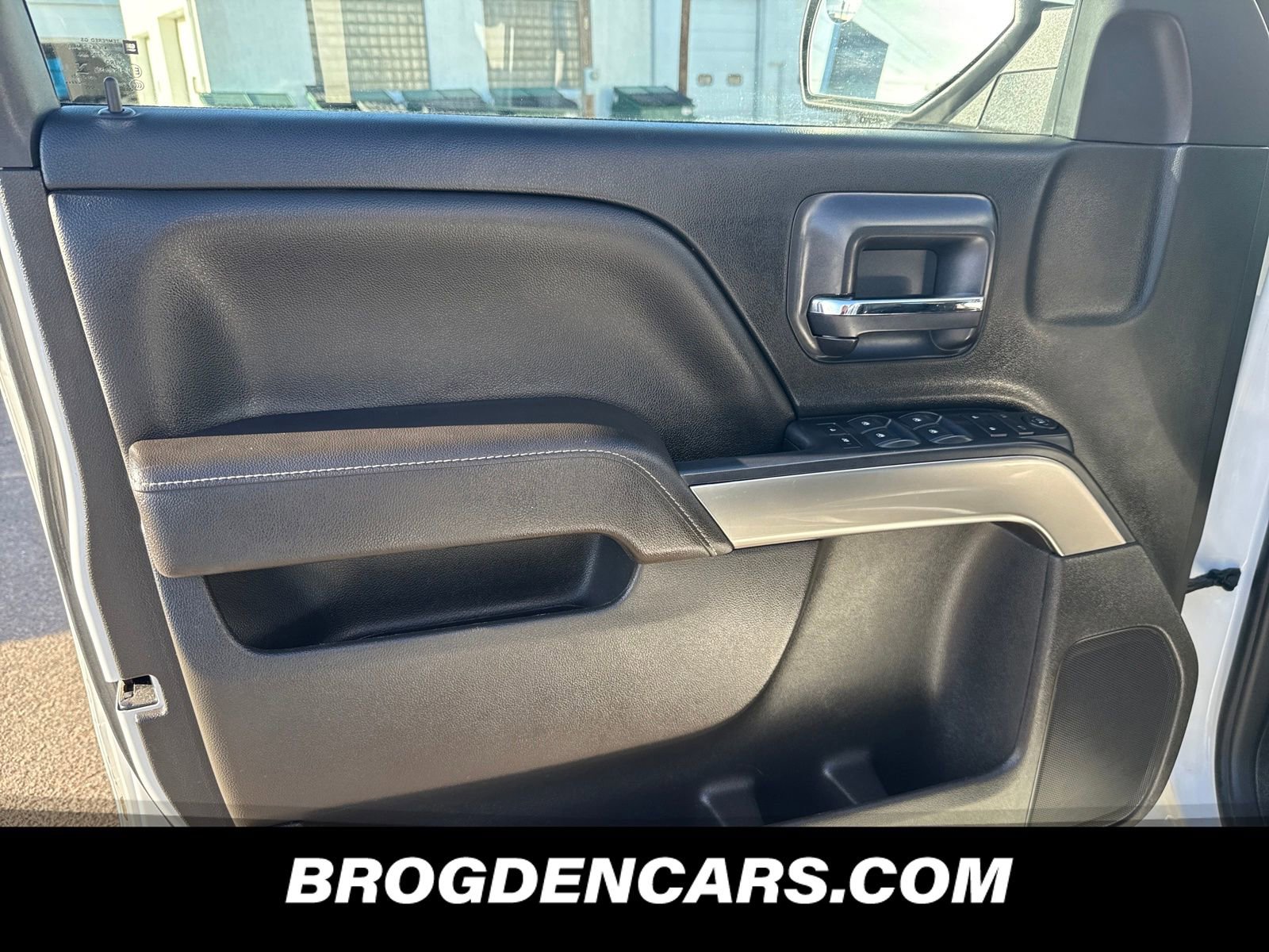 Used 2018 Chevrolet Silverado 1500 LT w/ All Star Edition image 10