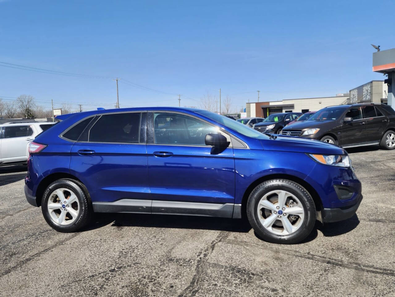 Used 2015 Ford Edge SE image 10