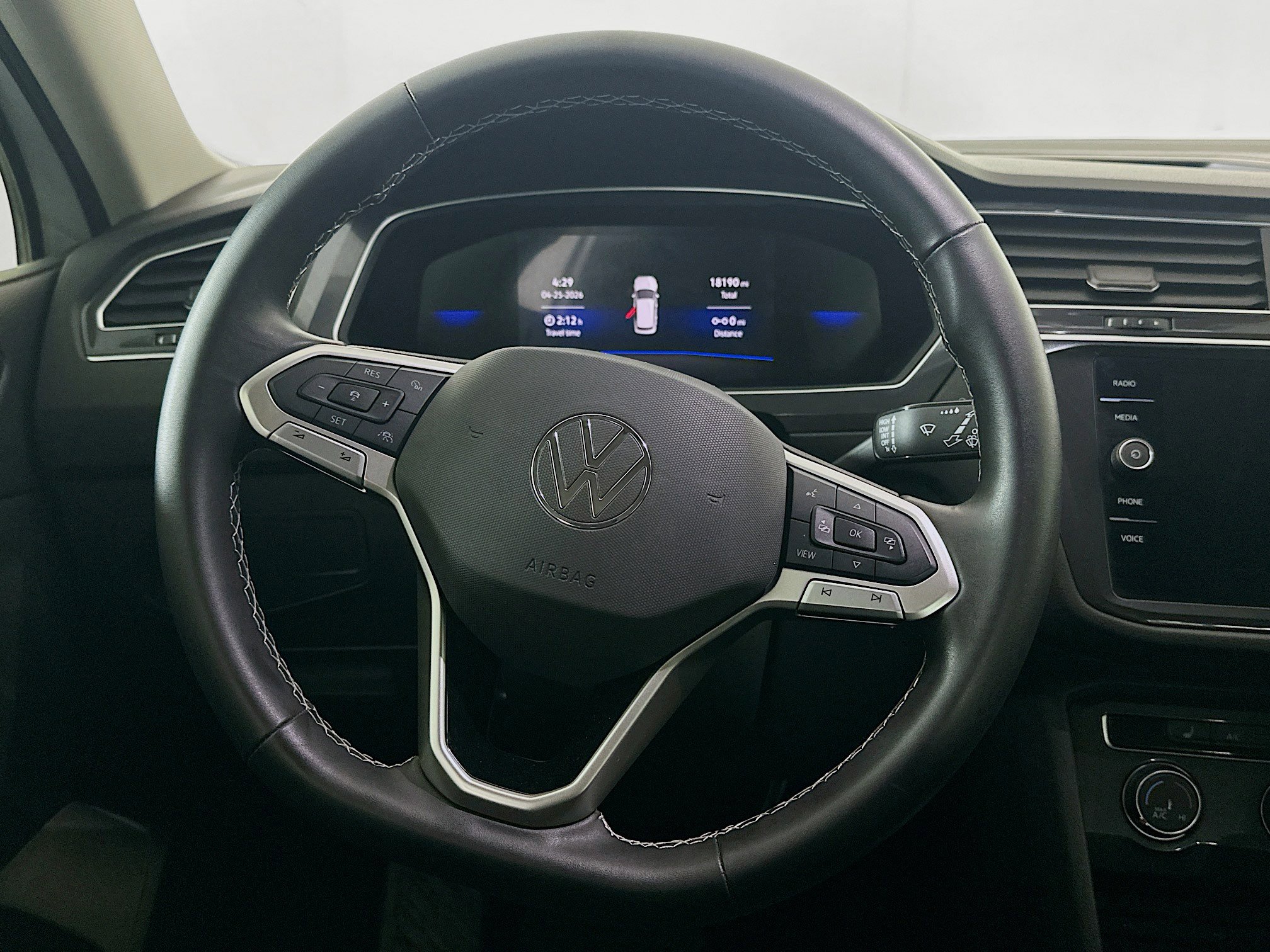 Used 2024 Volkswagen Tiguan S w/ MDO Package, Three-Row FWD image 17