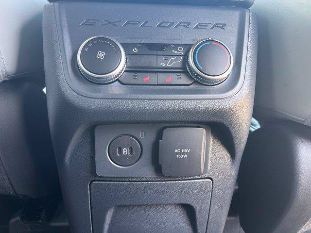 New 2027 Ford Explorer Platinum RWD image 34