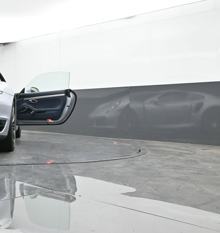 Used 2014 Porsche 911 Turbo S w/ Light Design Package AWD/4WD image 68