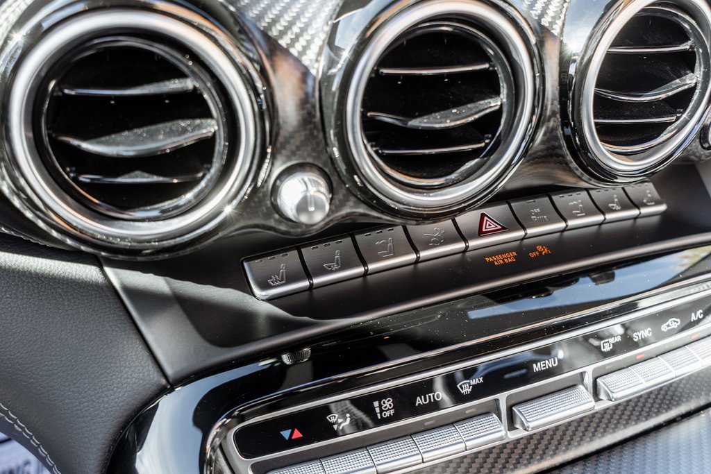 Used 2018 Mercedes-Benz AMG GT Roadster w/ Lane Tracking Package image 23