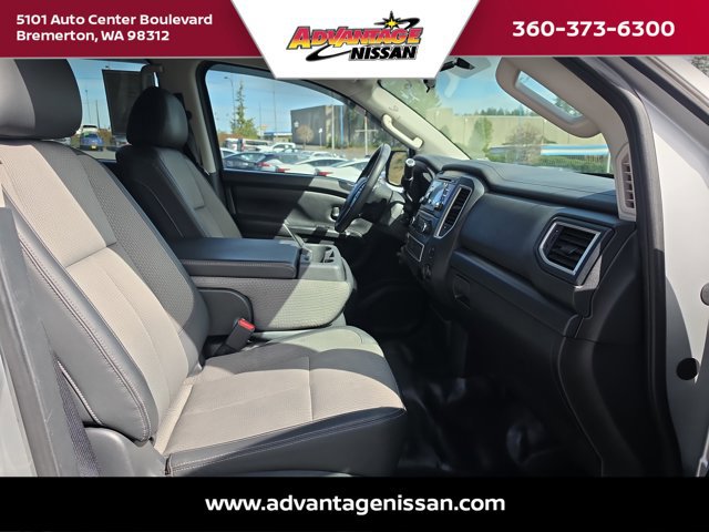 Used 2018 Nissan Titan S w/ S Utility Package AWD/4WD image 25