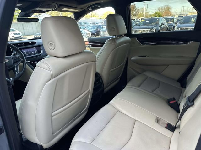 Used 2017 Cadillac XT5 Luxury w/ Driver Awareness Package AWD/4WD image 61