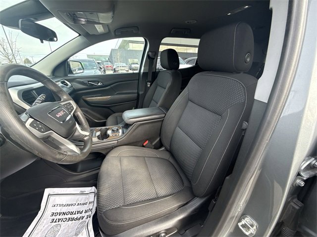 Used 2023 GMC Acadia SLE w/ Driver Convenience Package image 11
