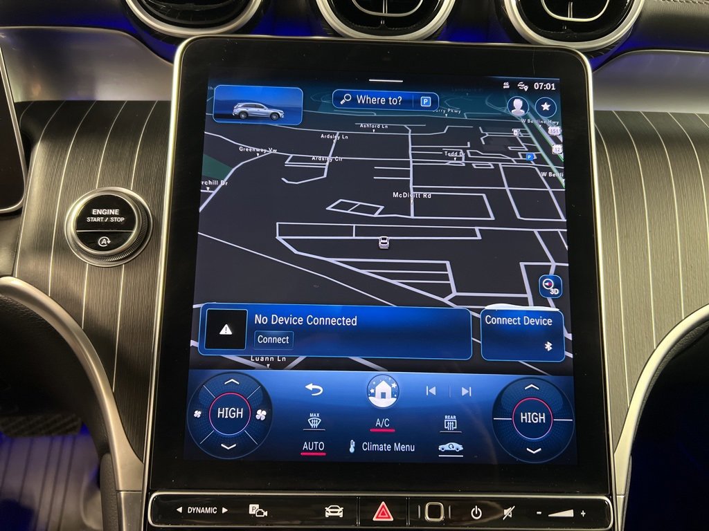 Used 2023 Mercedes-Benz GLC 300 4MATIC image 11