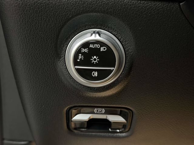 Certified 2023 Mercedes-Benz C 300 4MATIC Sedan image 20