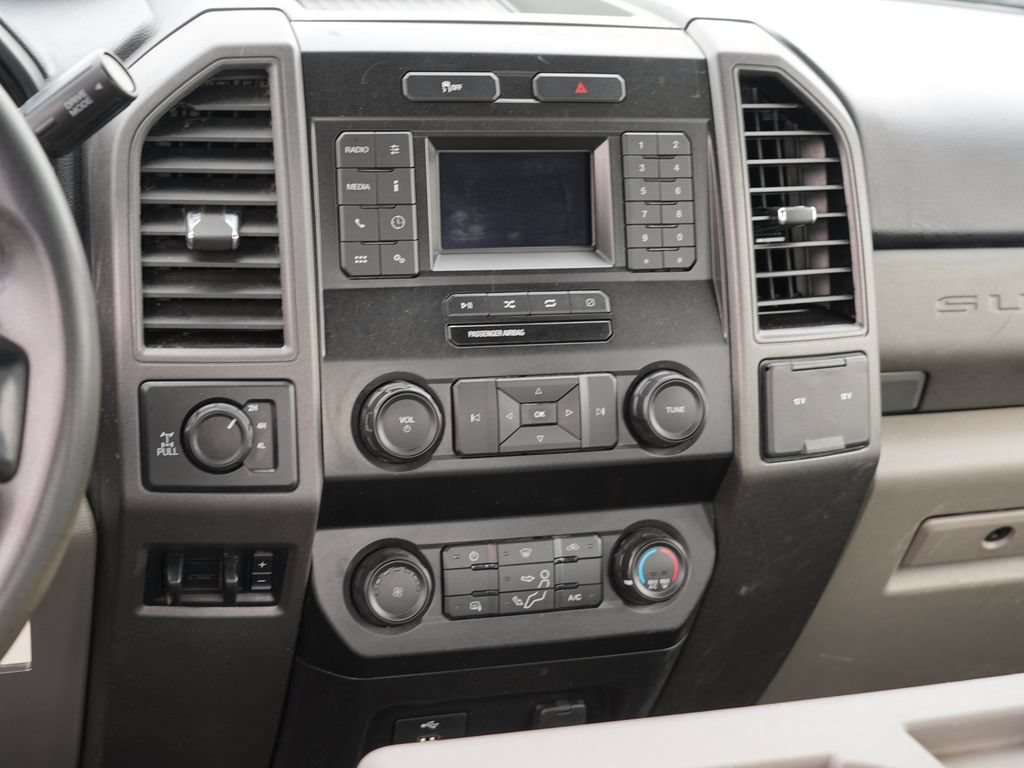Used 2020 Ford F250 XL w/ Power Equipment Group AWD/4WD image 20