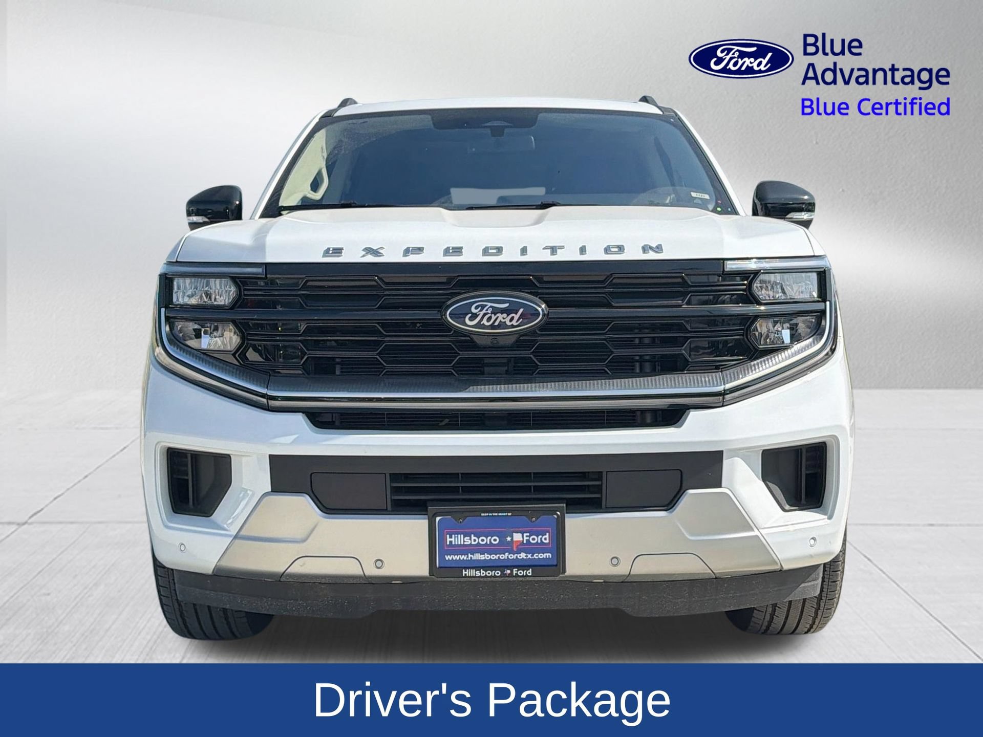 Certified 2025 Ford Expedition Max Platinum w/ Driver's Package AWD/4WD image 3