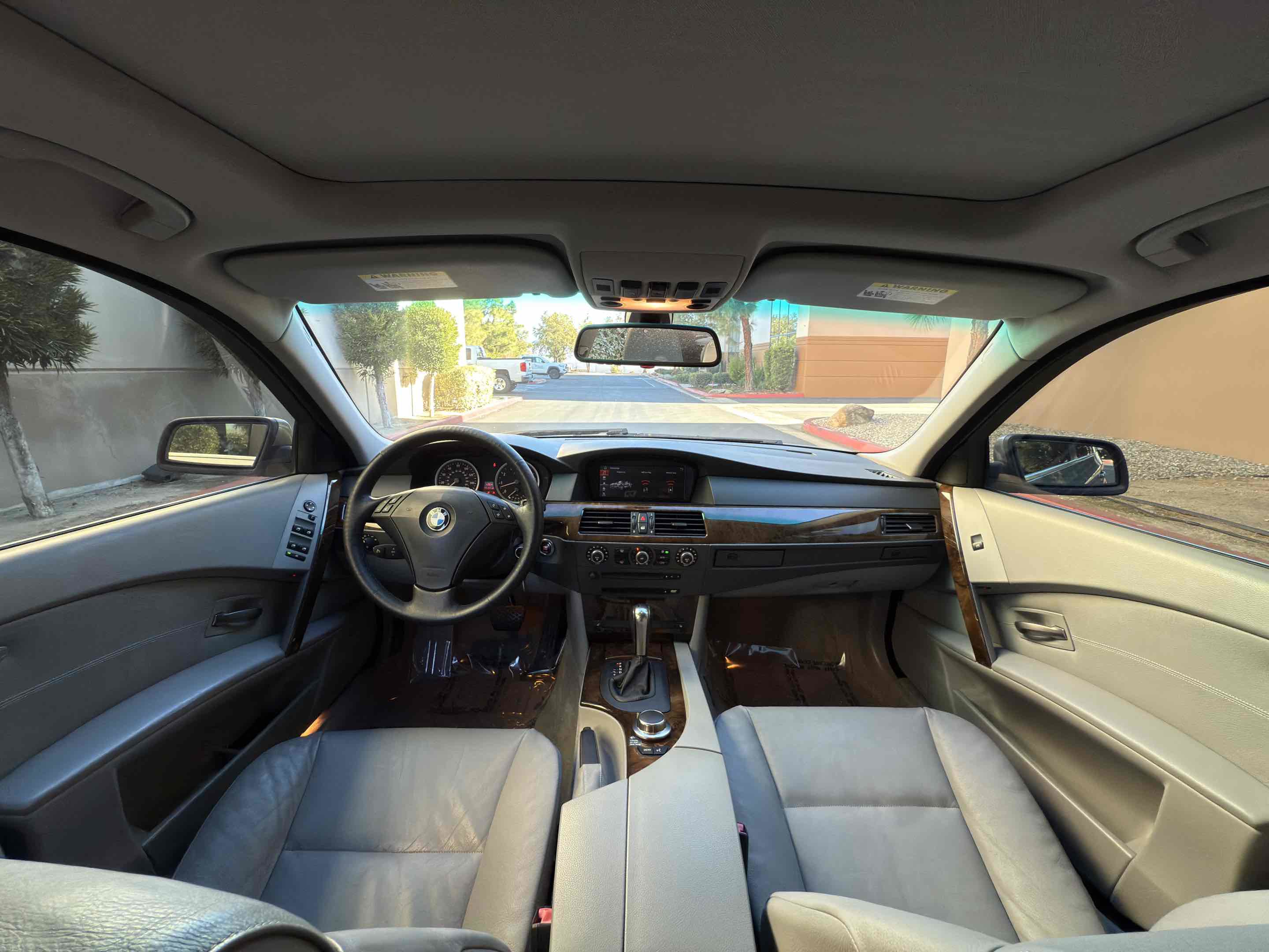 Used 2006 BMW 530xi Wagon image 27