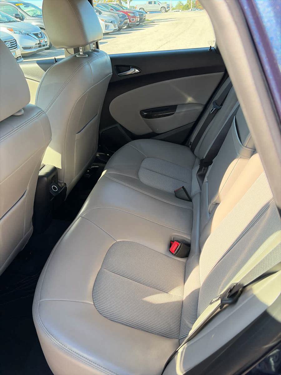 Used 2015 Buick Verano Convenience FWD image 26