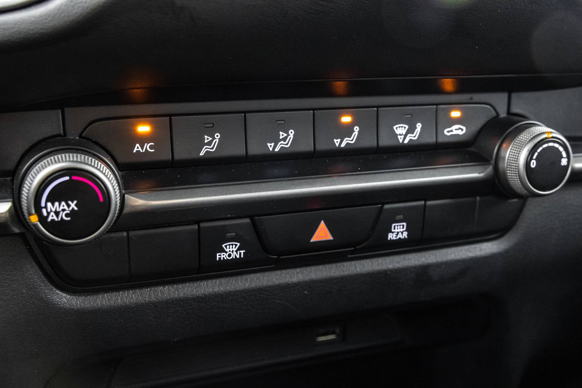 Used 2020 MAZDA CX-30 FWD image 29
