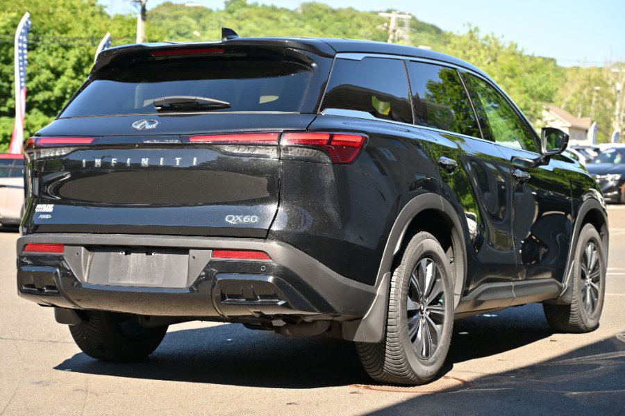 Used 2023 INFINITI QX60 Pure AWD/4WD image 6