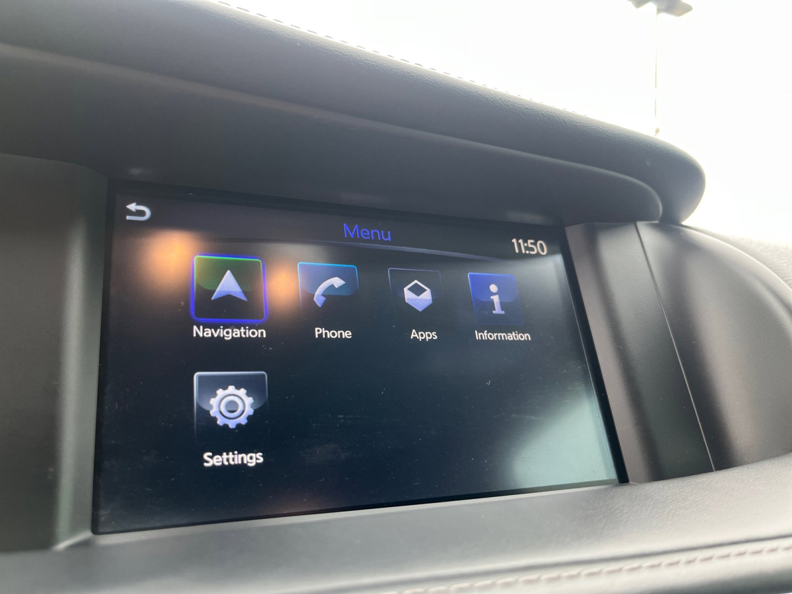 Used 2017 INFINITI QX30 Sport w/ Sport Leather Package image 27