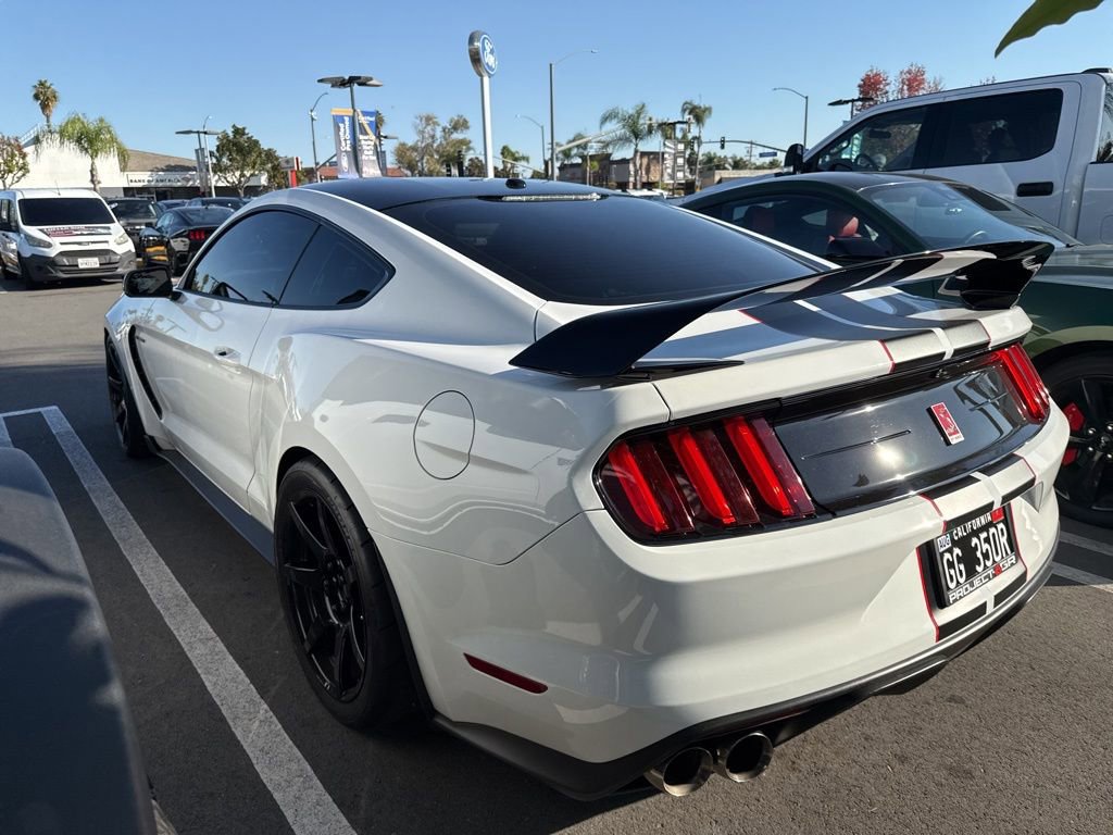 Used 2019 Ford Mustang Shelby GT350R w/ GT350R Equipment Group 920A image 5