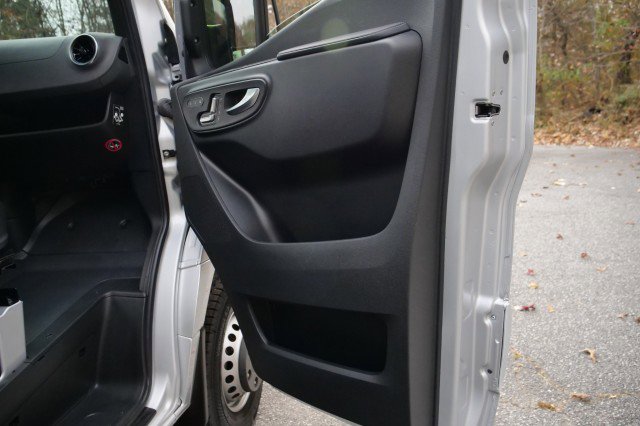 Used 2023 Mercedes-Benz Sprinter 3500 w/ Parking Package image 40