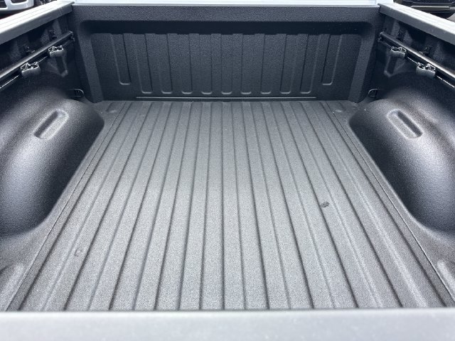 New 2027 RAM 1500 4x4 Crew Cab image 7