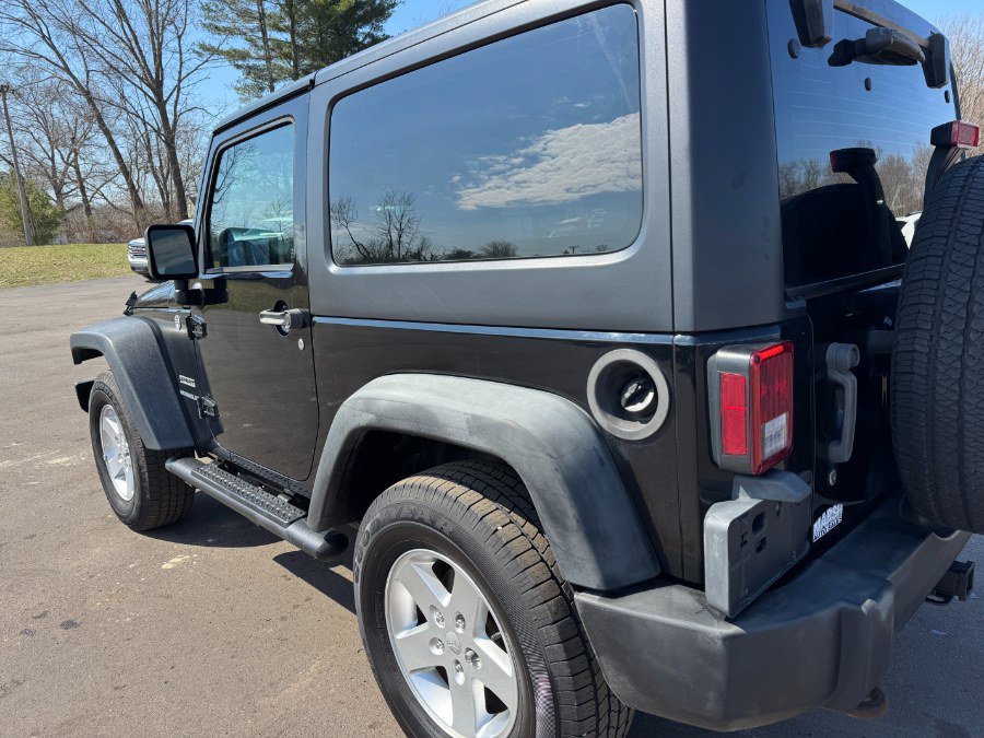 Used 2012 Jeep Wrangler Sport w/ Connectivity Group AWD/4WD image 10