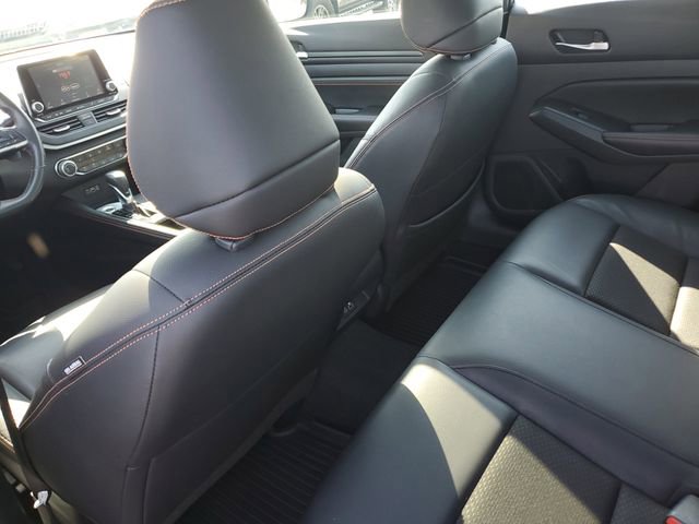 Certified 2022 Nissan Altima 2.5 SR w/ Midnight Edition Package FWD image 14