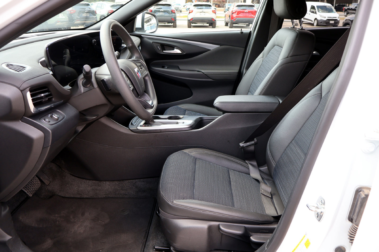 Used 2026 Buick Envista Preferred FWD image 15