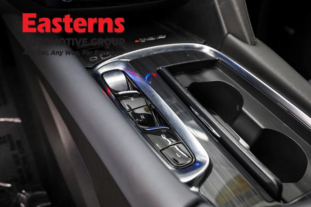 Used 2024 Buick Enclave Premium image 13