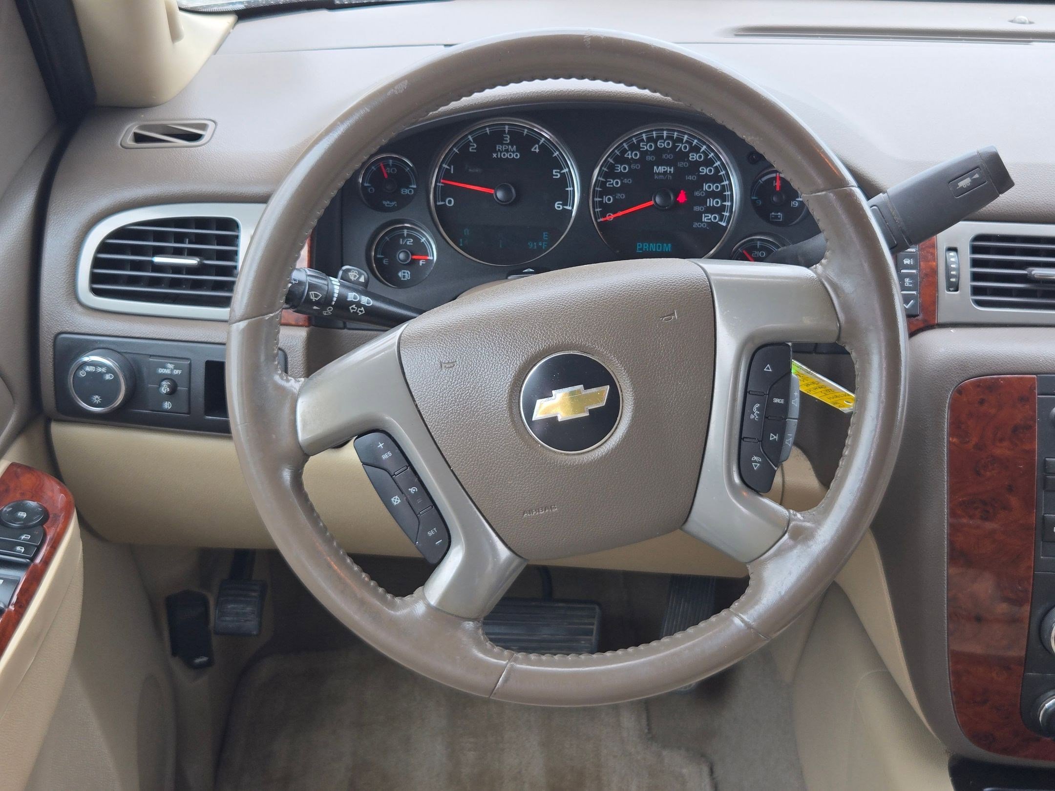 Used 2013 Chevrolet Tahoe LS w/ Texas Edition RWD image 17