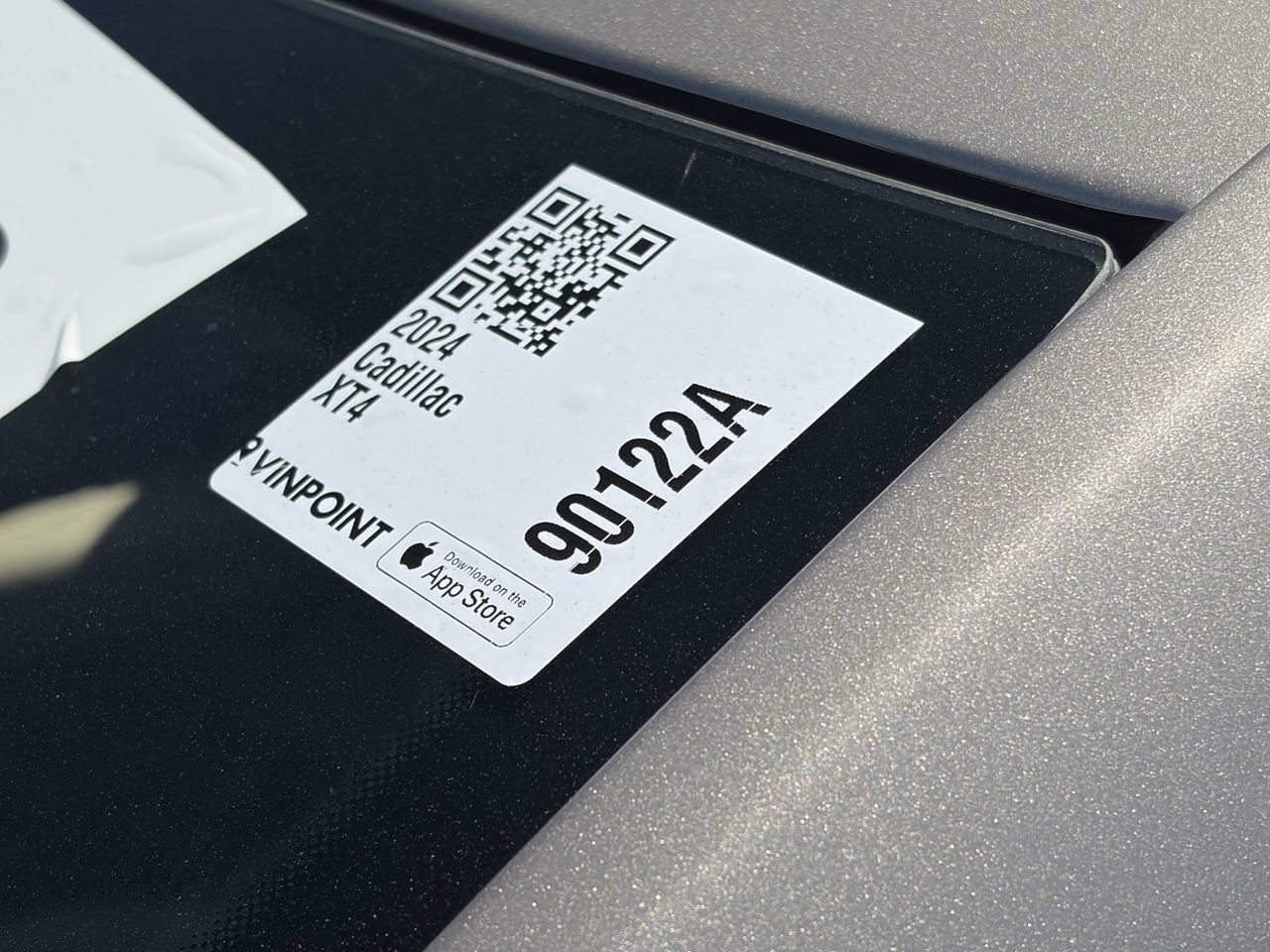 Certified 2024 Cadillac XT4 Luxury FWD image 34