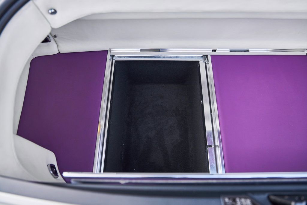 Used 2008 Rolls-Royce Phantom Drophead Coupe RWD image 27