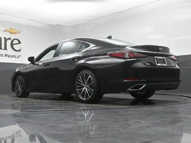Used 2025 Lexus ES 350 w/ Premium Package FWD image 5