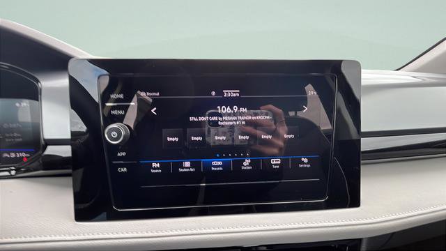 New 2026 Volkswagen Taos S image 14