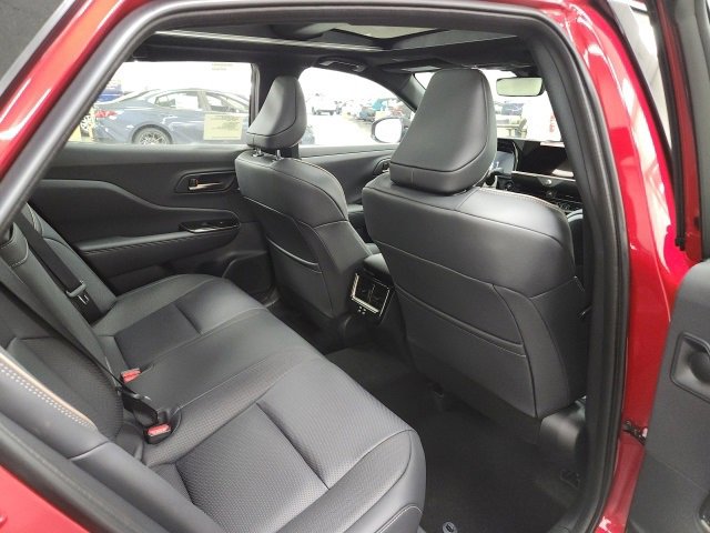 New 2026 Toyota Crown Platinum image 11