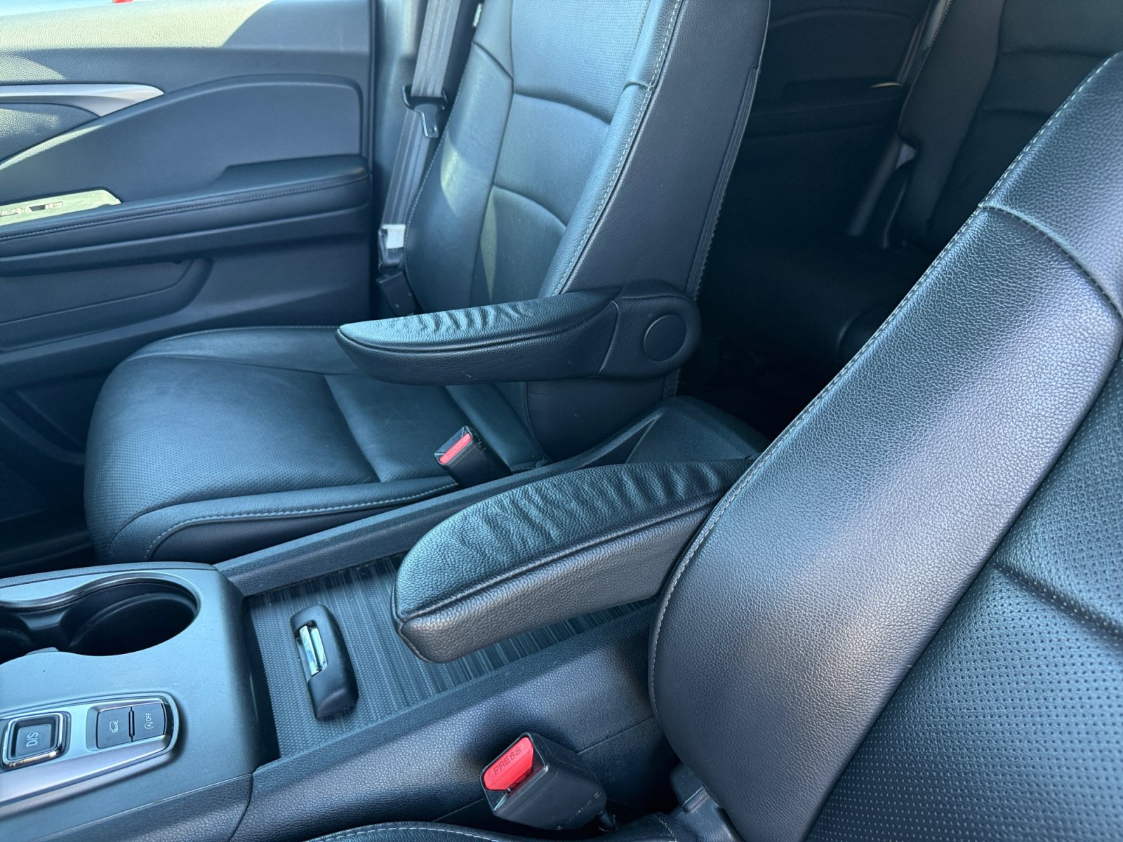 Certified 2023 Honda Passport EX-L image 14