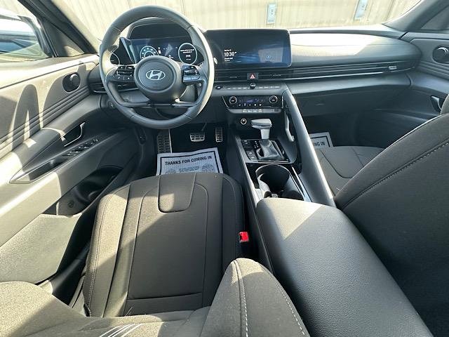 New 2026 Hyundai Elantra Sport image 9