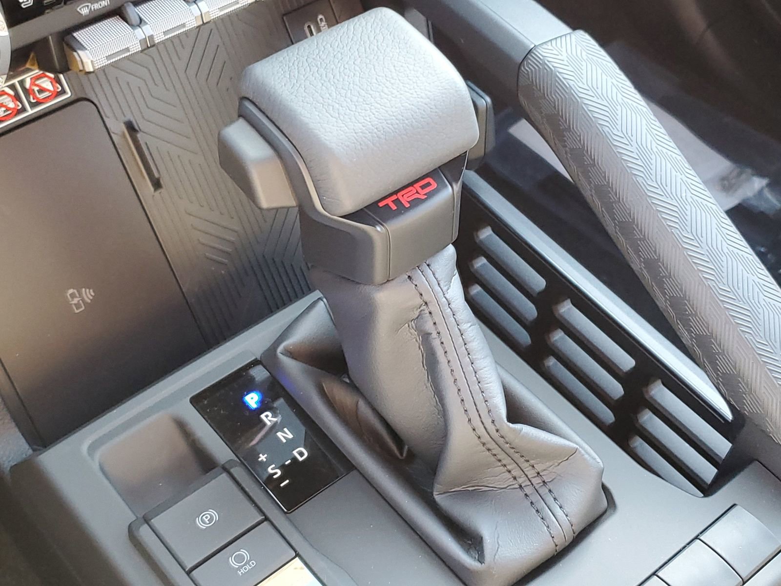 New 2026 Toyota 4Runner TRD Off-Road Premium AWD/4WD image 31