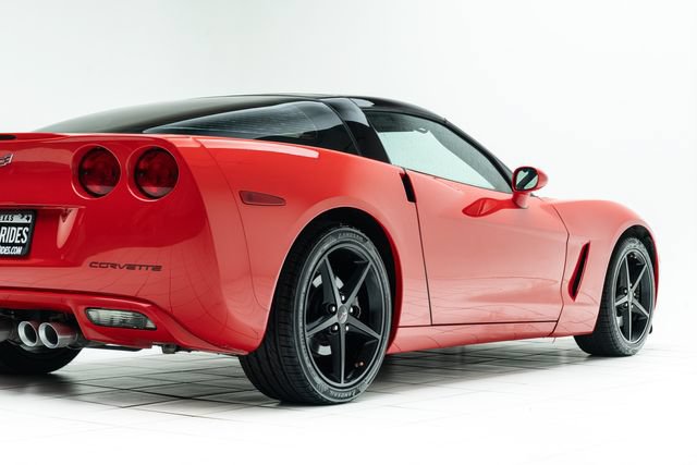Used 2013 Chevrolet Corvette Coupe w/ Battery Protection Package RWD image 12