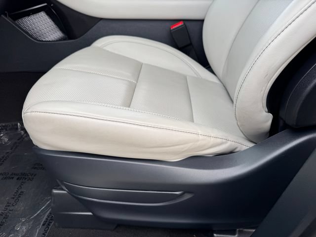 Used 2025 Lincoln Aviator AWD image 15