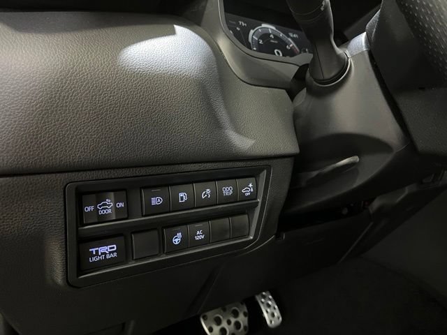 Used 2022 Toyota Tundra TRD Pro AWD/4WD image 15