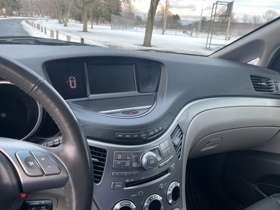 Used 2011 Subaru Tribeca Touring image 28