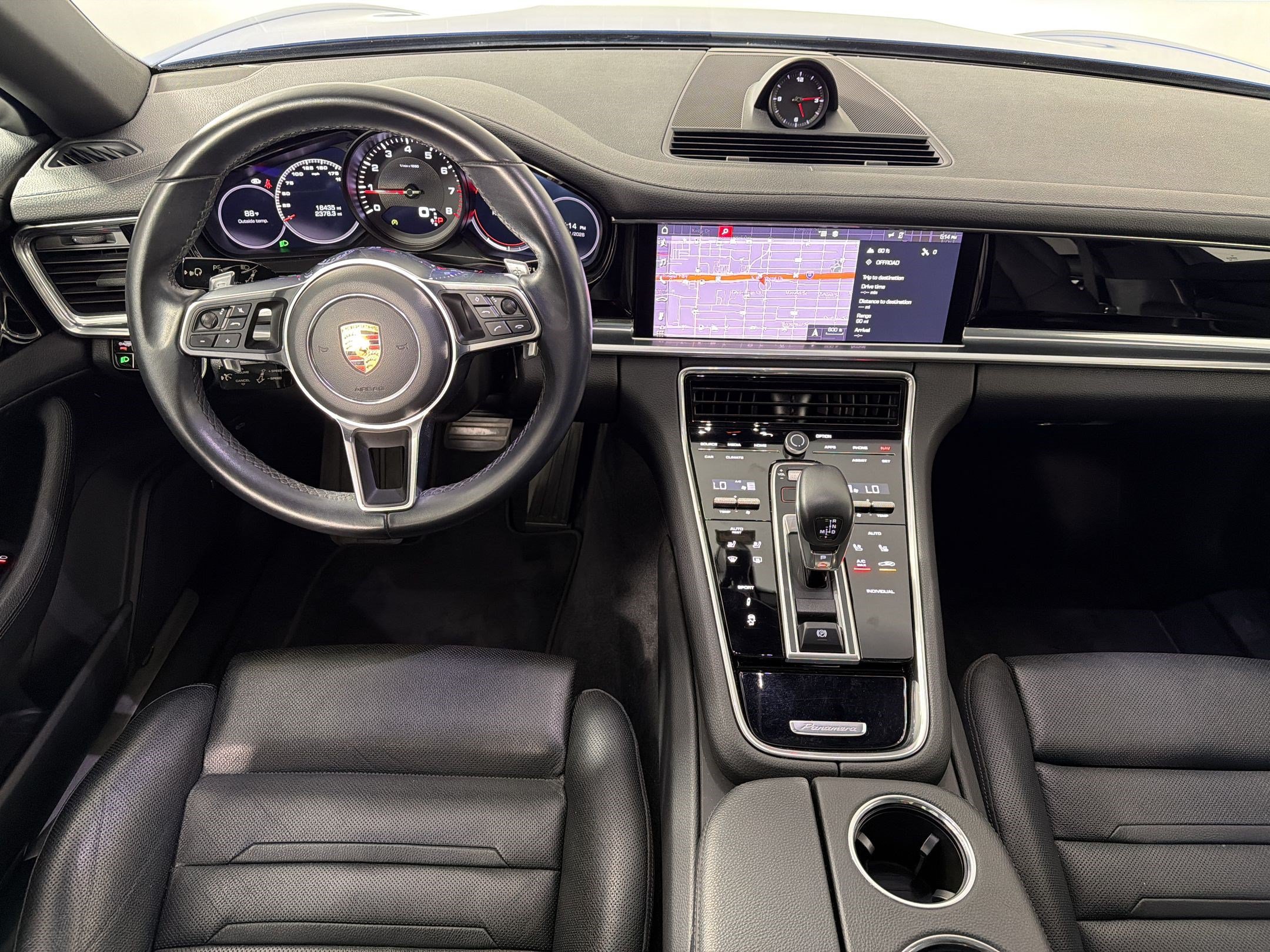 Certified 2019 Porsche Panamera image 28
