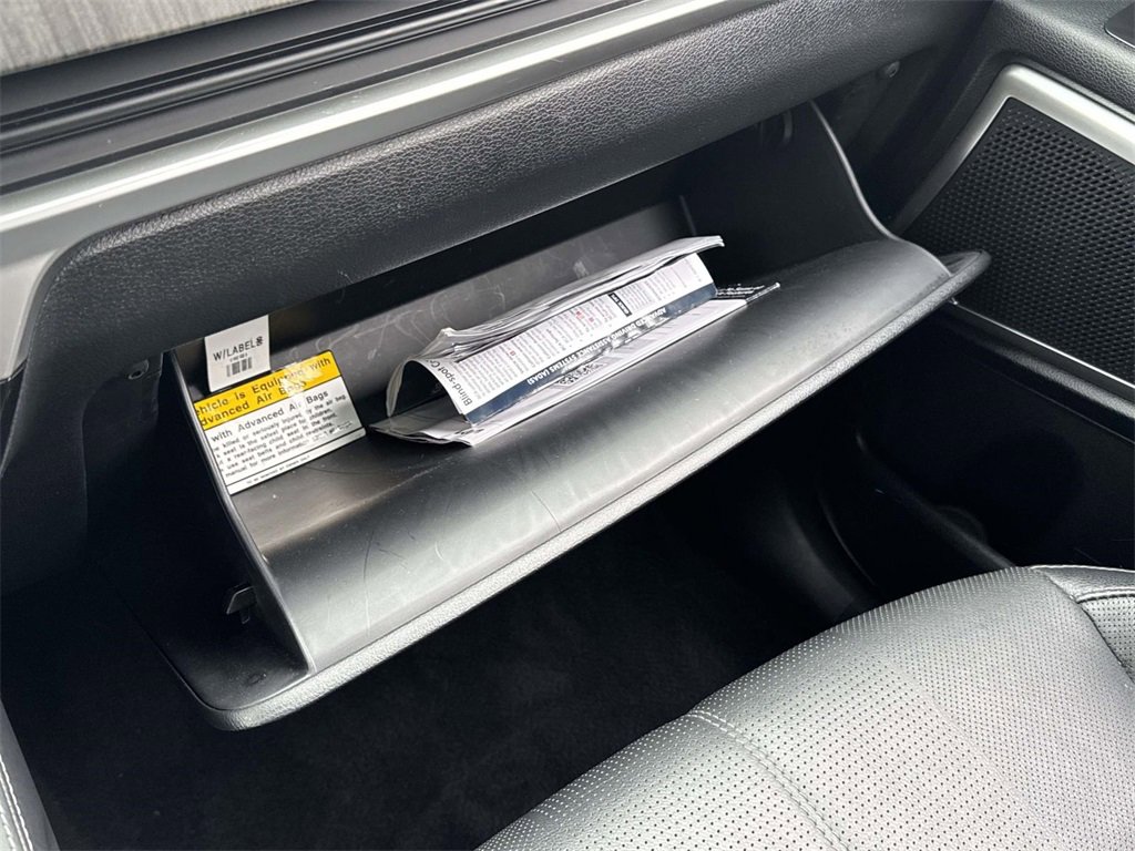 Used 2023 Kia Telluride EX image 35