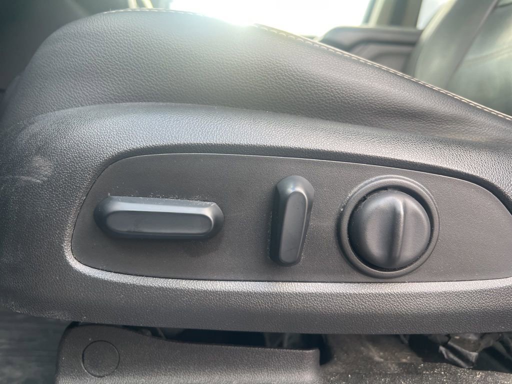 Used 2019 GMC Acadia Denali w/ Technology Package image 10