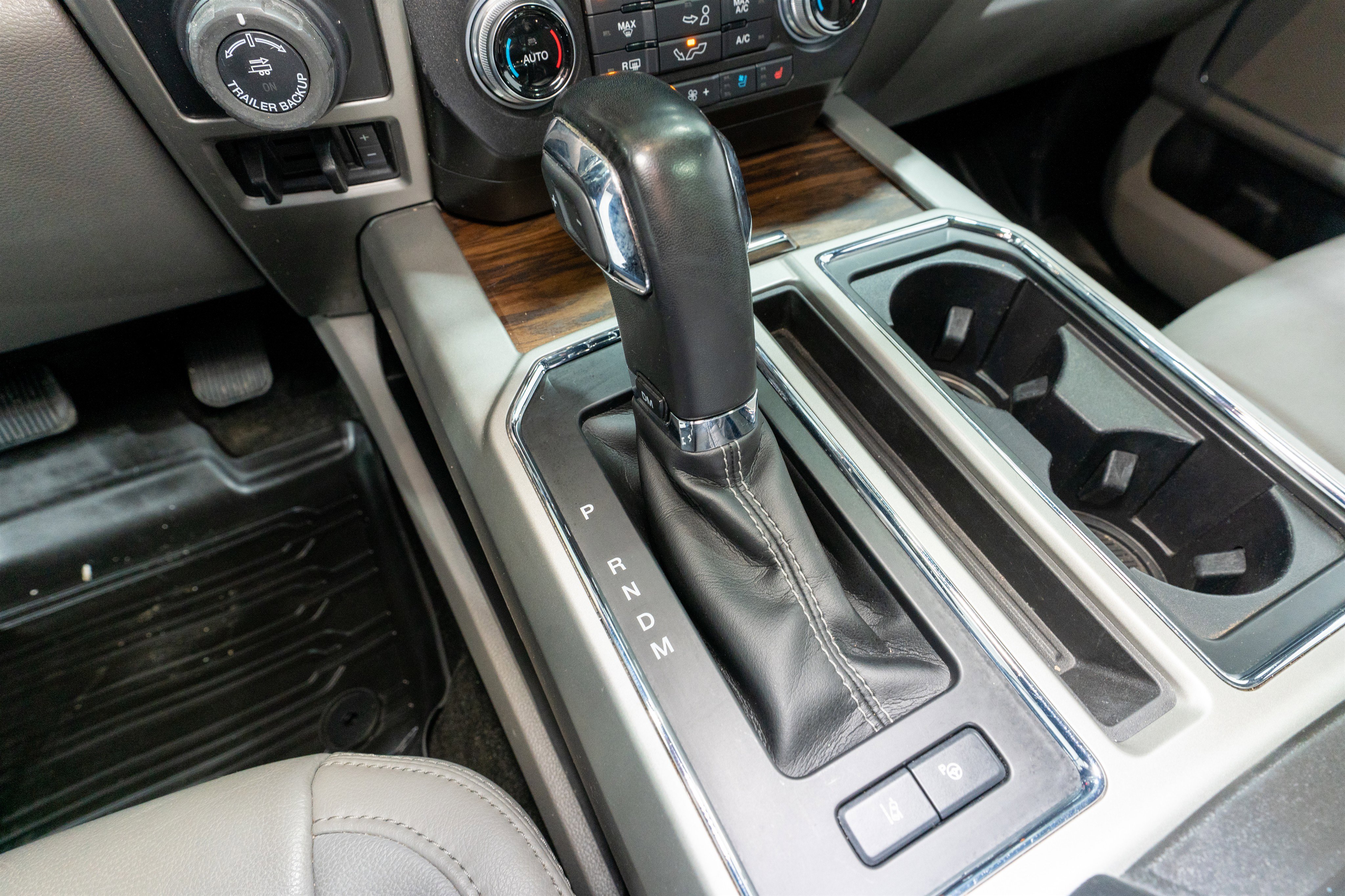 Used 2020 Ford F150 Lariat w/ Equipment Group 502A Luxury image 30